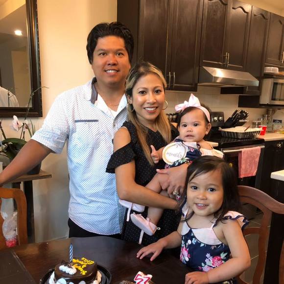 Meet your Posher, Jenn - Picture 1 of 1